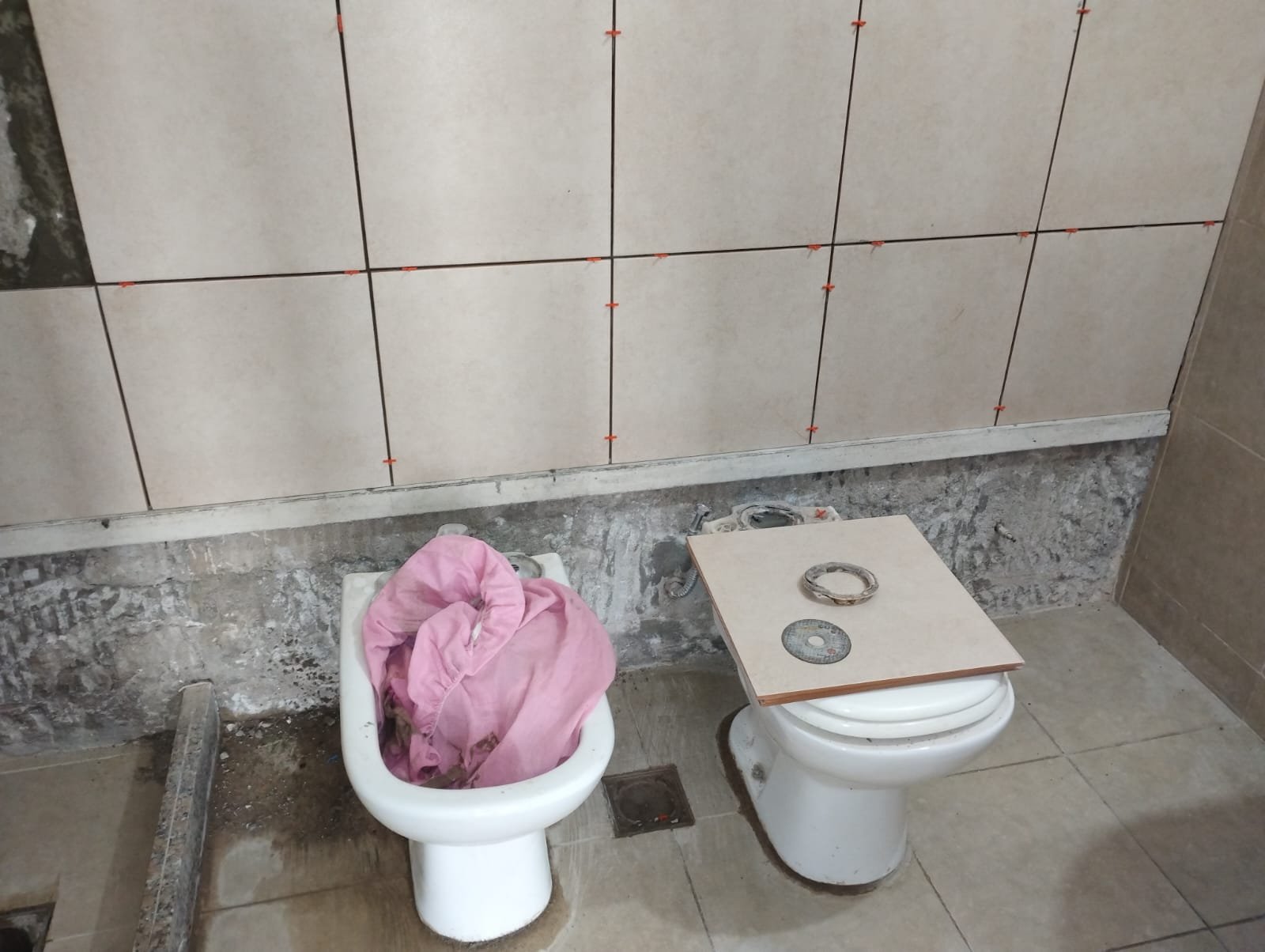 Pisos Exteriores & Veredas
