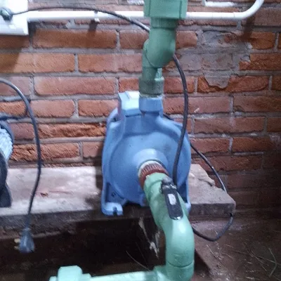 Trabajo de plomería de Full Service Pinamar