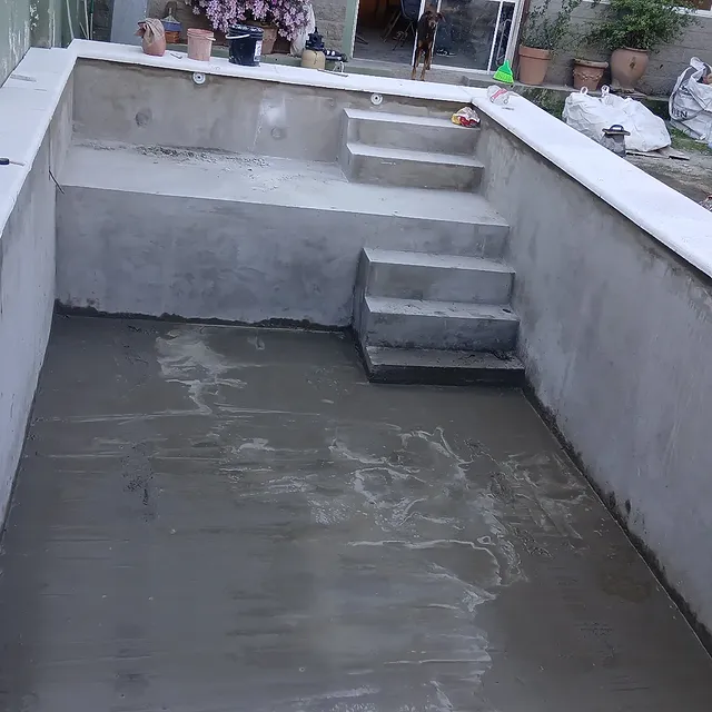 Estructura de hormigón piscina
