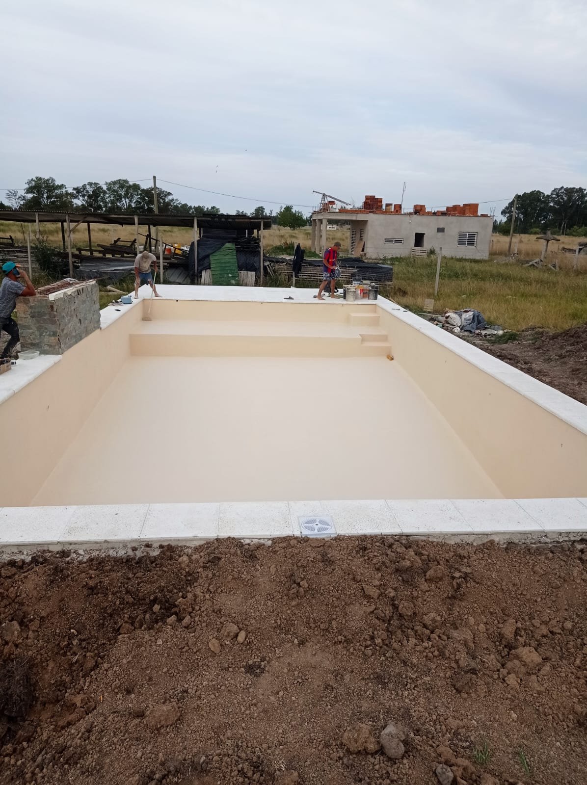 Consulta y relevamiento - Piscinas Aguas Claras